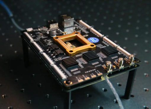 算力革命的临界点已至：中国“流星一号”光计算芯片横空出世