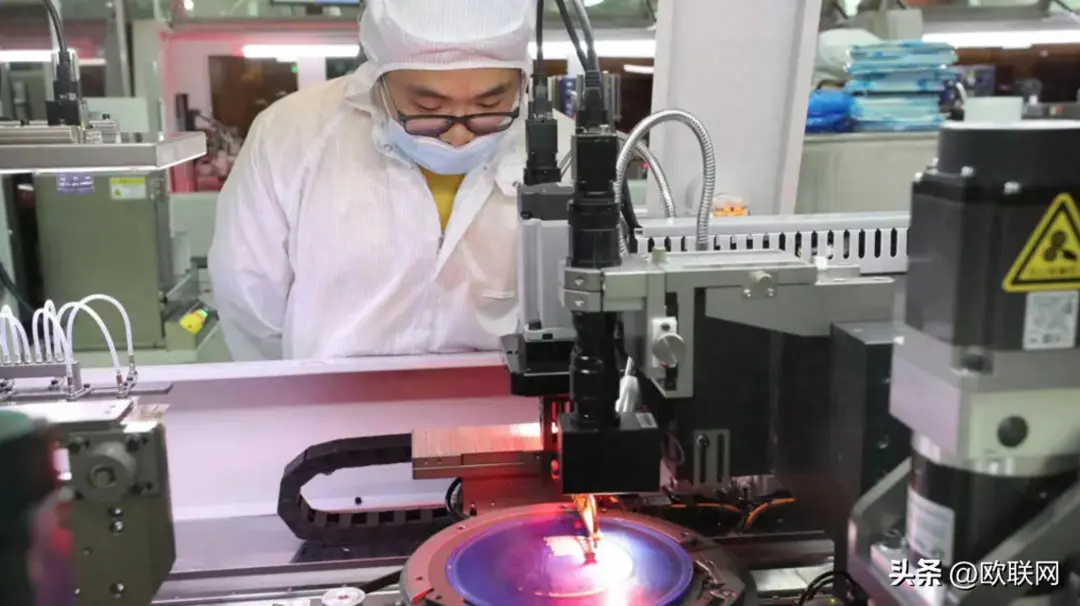 中美芯片关税｜美国将于2027年6月起对中国芯片加征关税