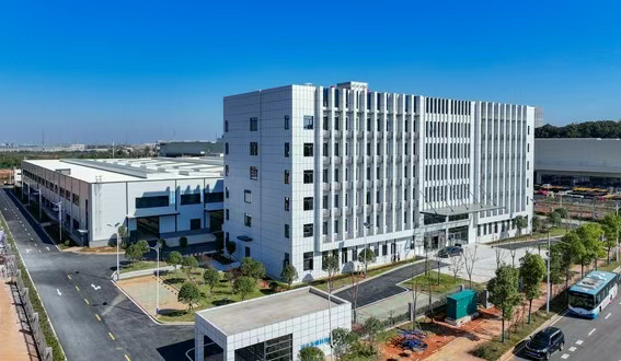 吹响冲锋号 打赢总决战 | 打造2.1万㎡智能新址 新锋科技一期厂房即将竣工